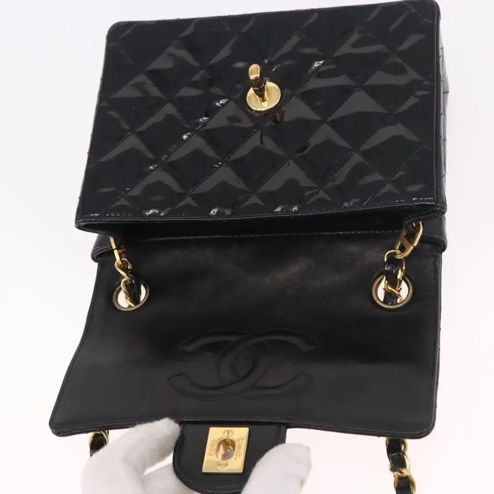 CHANEL height width
